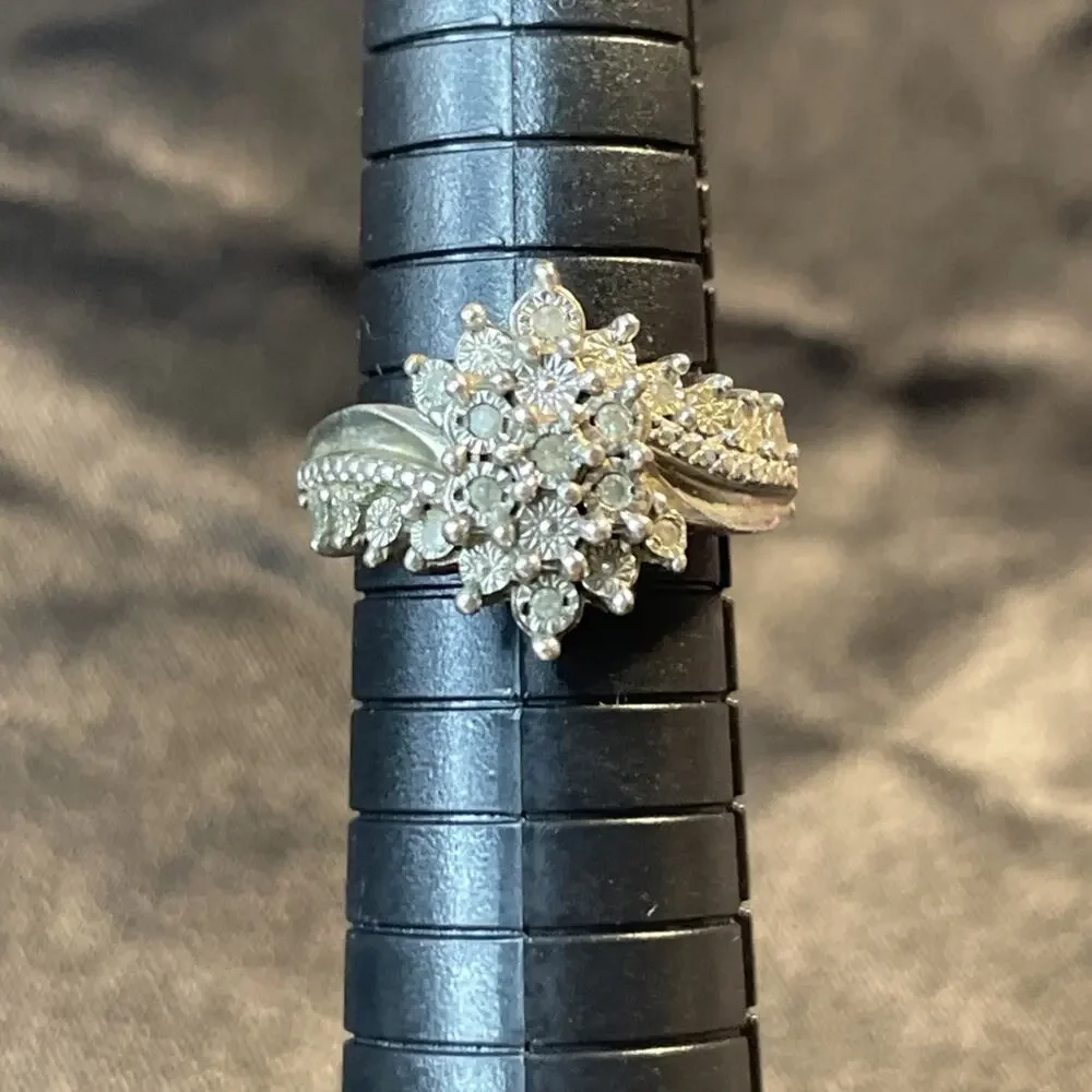 Vintage SS 925 Sterling Silver Cubic Zirconia Cluster Bypass Ring Sz7